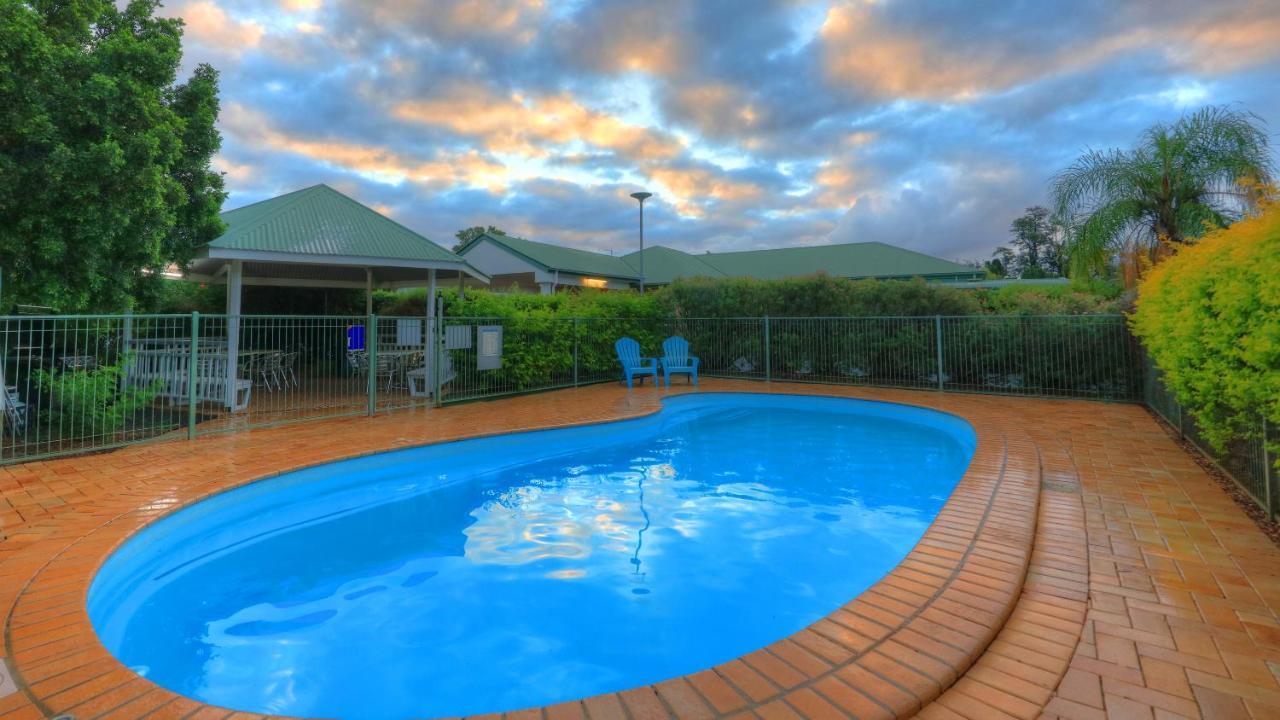 Jacaranda Country Motel Saint George Exterior foto