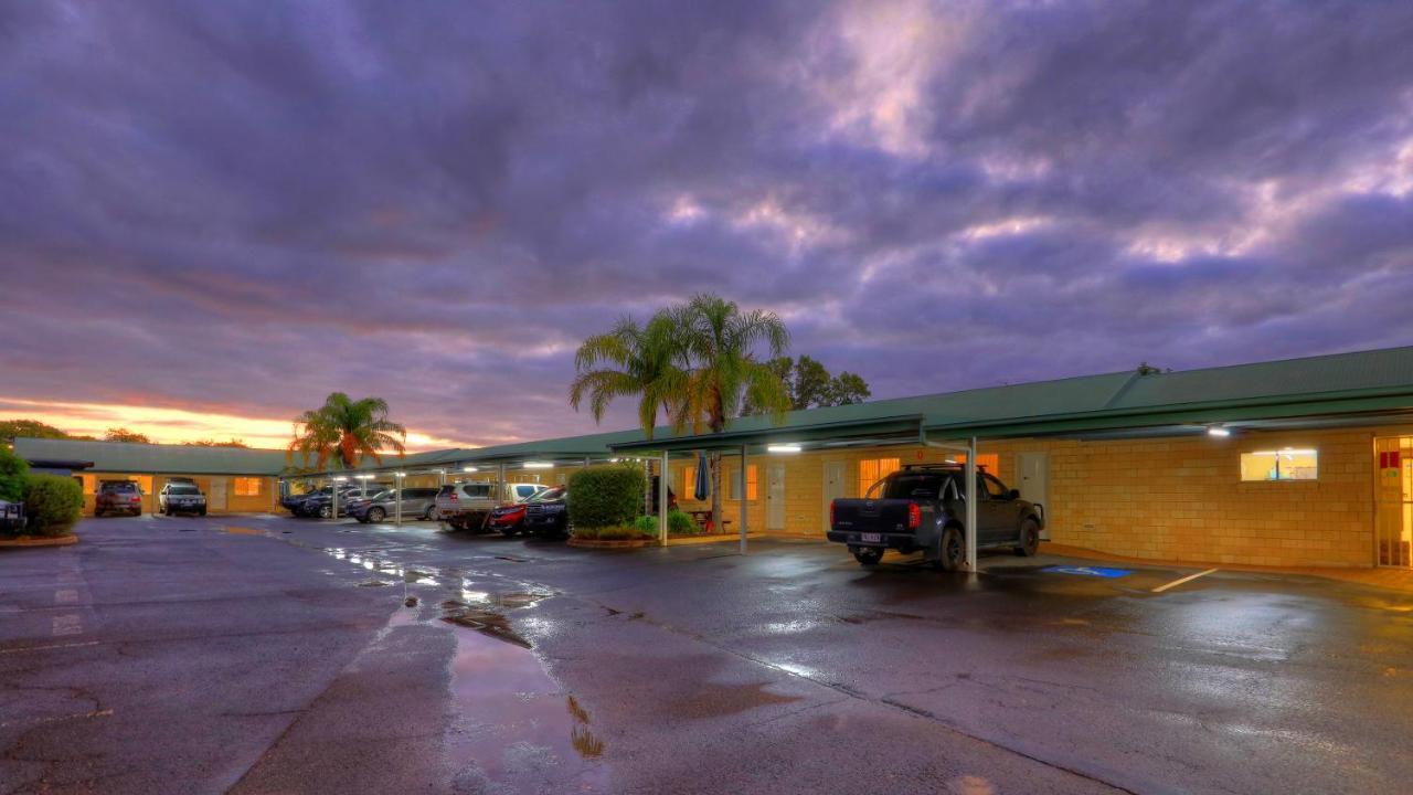Jacaranda Country Motel Saint George Exterior foto