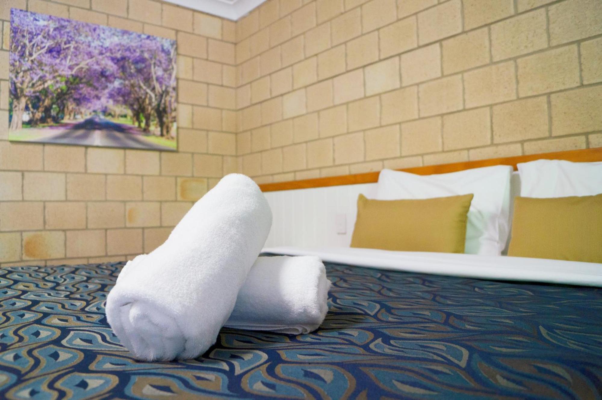 Jacaranda Country Motel Saint George Exterior foto